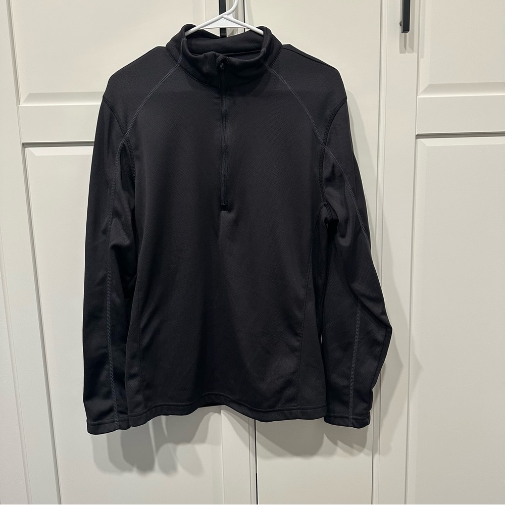 Spyder men medium Black Quarter-Zip Pullover,lightweight,active,baselayer